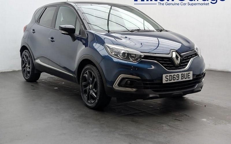 Used Renault Captur Iconic 131 HP (96 kW) 2019 Blue/black SUV
