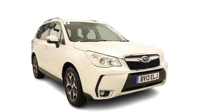 Used Subaru Forester 150 HP (110 kW) 2013 White SUV