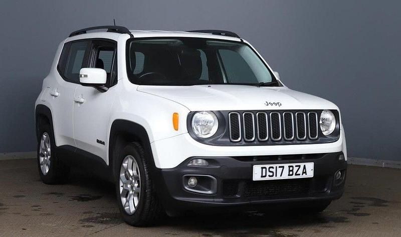 White Used 2017 Jeep Renegade Longitude SUV | £5,790 (Good price) - Image 1/2