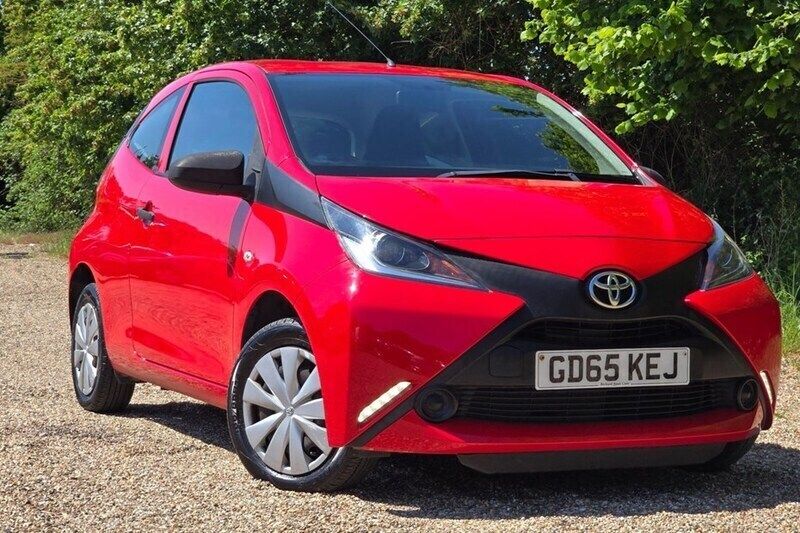 Used 2015 Toyota Aygo Hatchback | £4,950 (Good price) - Image 1/1