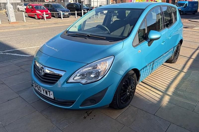 Begagnad Vauxhall Meriva 100 HK (73 kW) 2010 Blå Minibuss
