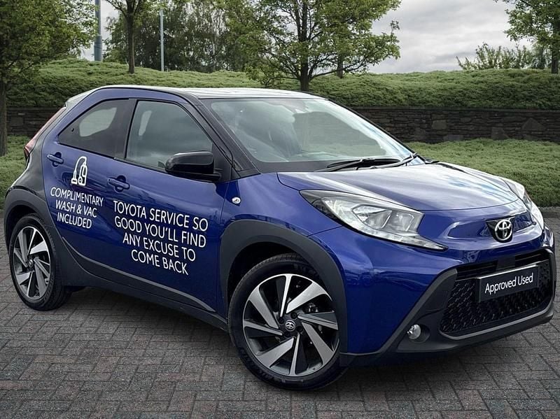 Blue New 2025 Toyota Aygo X SUV | £15,201 - Image 1/4