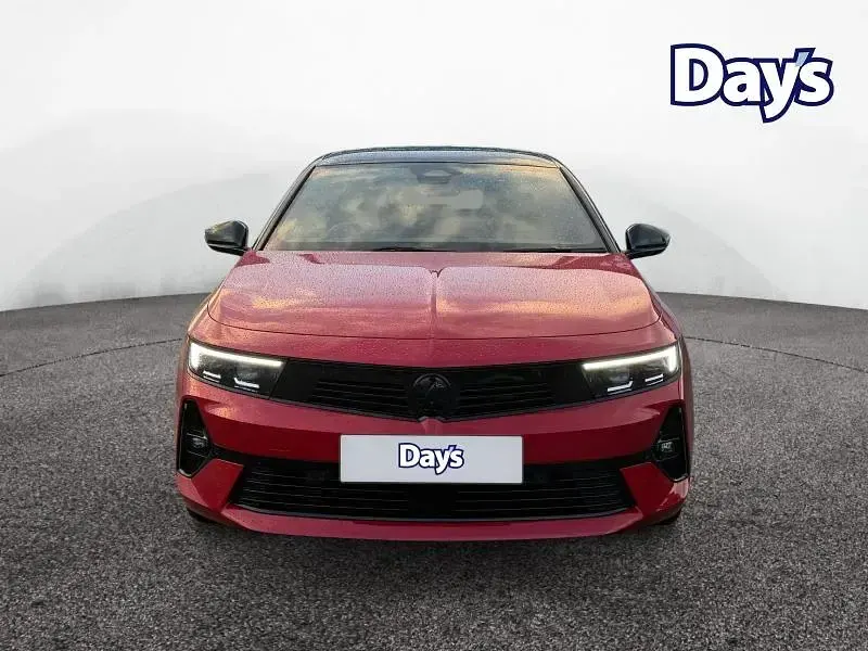 Used Vauxhall Astra Ultimate 130 HP (95 kW) 2024 Red Hatchback