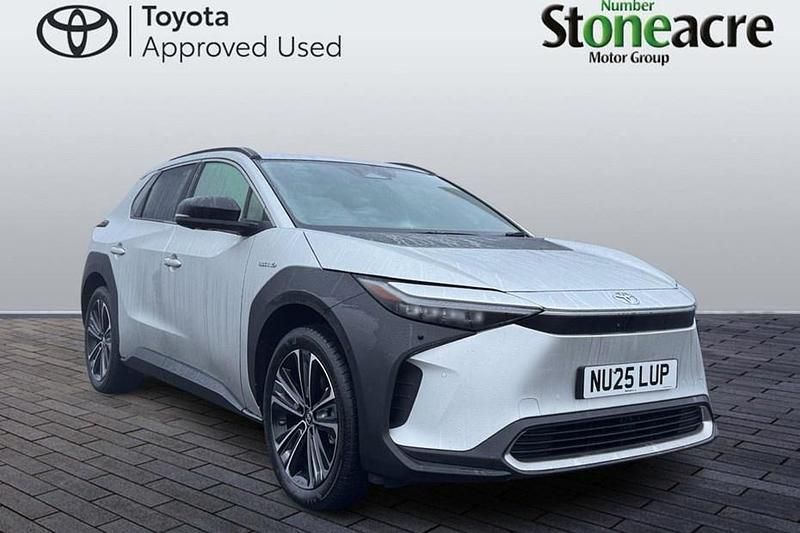Used Toyota bZ4X 152 kW (207 HP) 2025 SUV