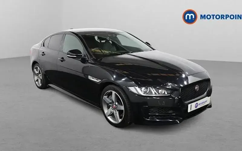 Używany Jaguar XE R-Sport 250 KM (183 kW) 2019 Sedan/Limuzyna