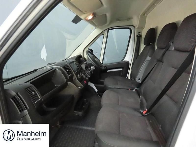 Used Citroën Relay 140 HP (102 kW) 2023 White Van