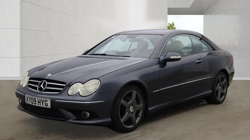 Used Mercedes CLK220 2009 Grey Coupe