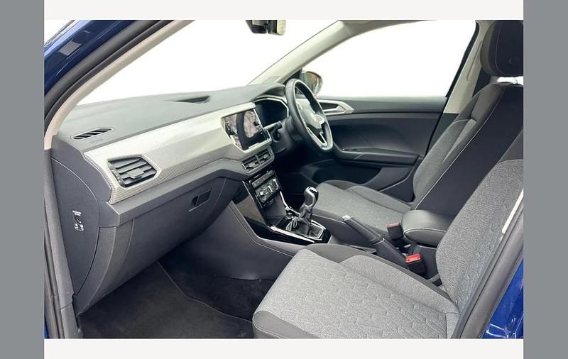 Used VW T-Cross Move 110 HP (80 kW) 2023 Blue SUV