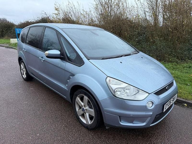 Blue Used 2008 Ford S-MAX Titanium MPV | £3,750 (Fair price) - Image 1/4