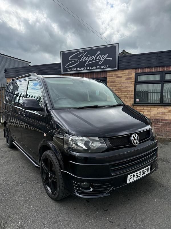 Begagnad VW Transporter Highline 180 HK (132 kW) 2013 Svart Van