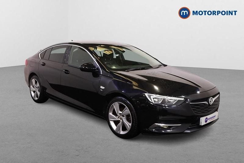 Black Used 2018 Vauxhall Insignia SRi Hatchback | £10,499 (Fair price) - Image 1/4