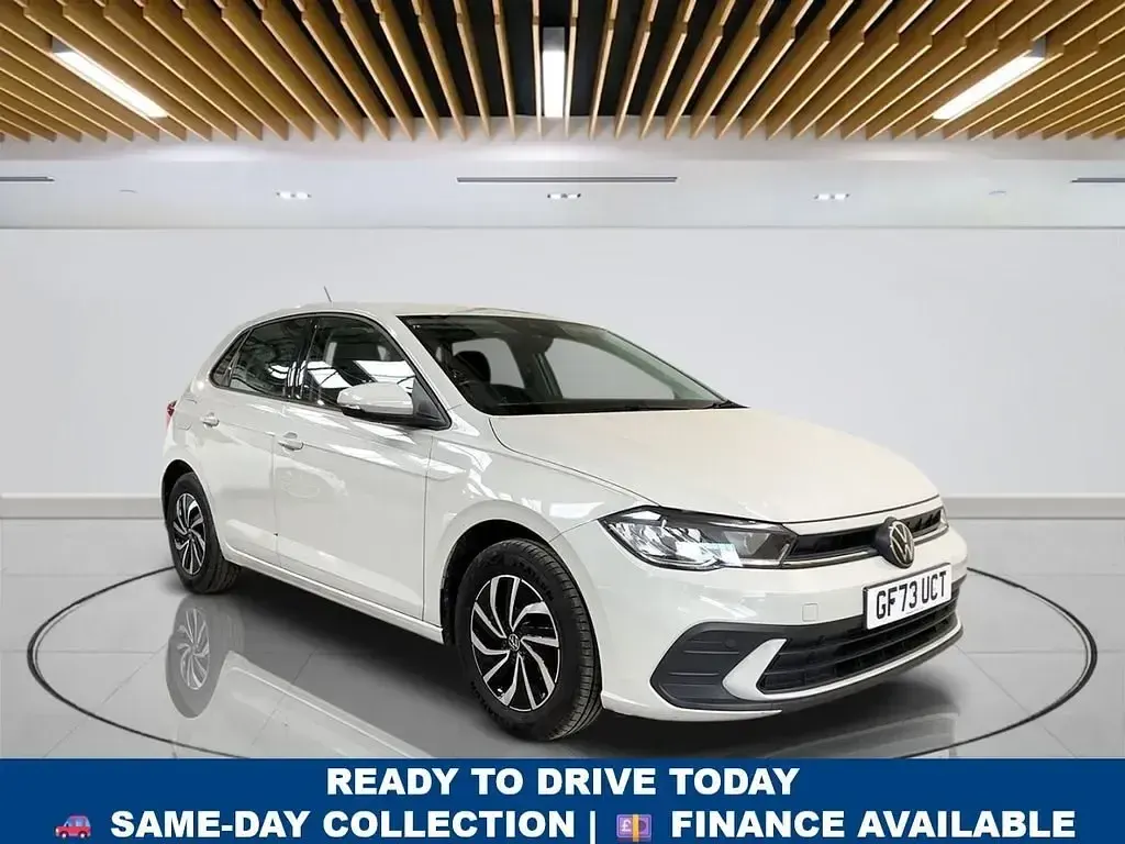 Usado VW Polo S 95 HP (69 kW) 2023 Cinzento Citadino