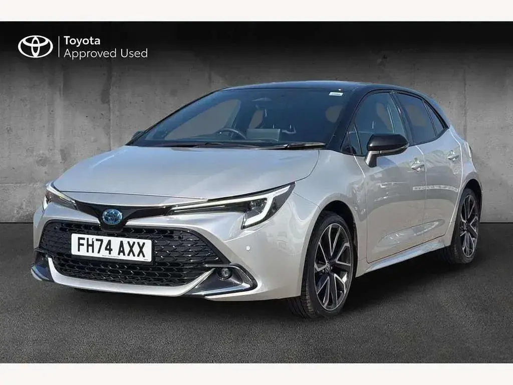 Used Toyota Corolla 196 HP (144 kW) 2025 Silver Hatchback
