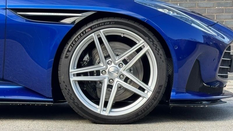 Used Aston Martin DB12 680 HP (500 kW) 2024 Cabriolet