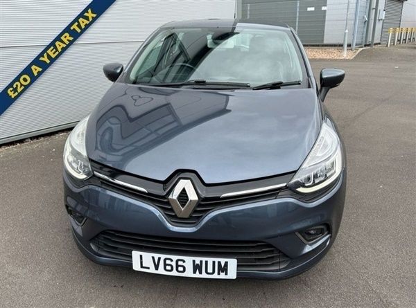 Grey Used 2016 Renault Clio IV Dynamique Hatchback | £5,995 (Fair price) - Image 1/1