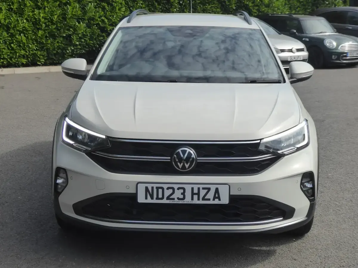Used VW Taigo Life 110 HP (80 kW) 2023 Grey SUV