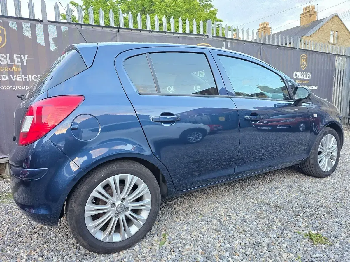 Used Vauxhall Corsa 2014 Blue Hatchback