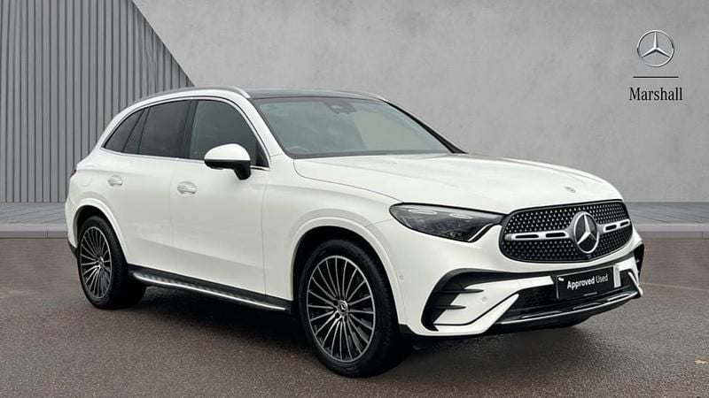 Polar white Used 2024 Mercedes GLC220 AMG Line Premium Plus | £40,980 (Expensive) - Image 1/4