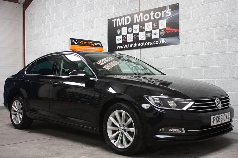 Black Used 2016 VW Passat Business Sedan | £8,395 (Fair price) - Image 1/4