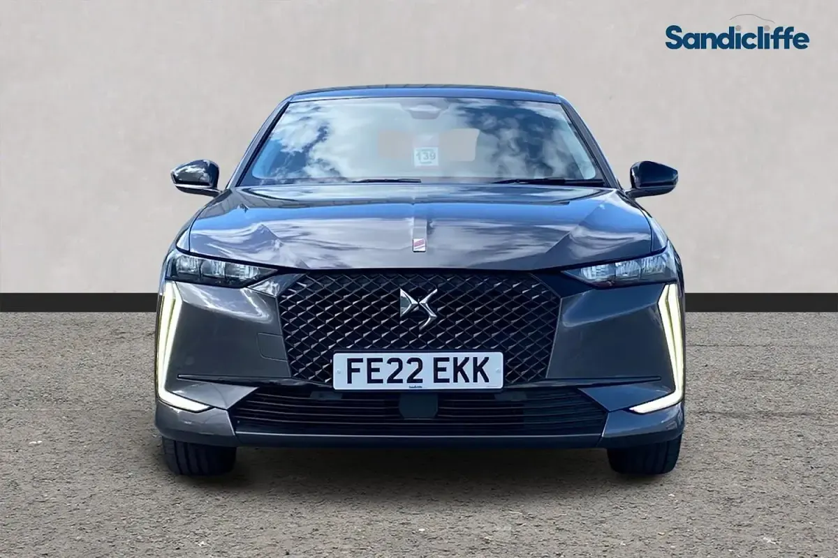 Usado DS Automobiles DS4 Performance 131 CV (96 kW) 2024 Gris SUV