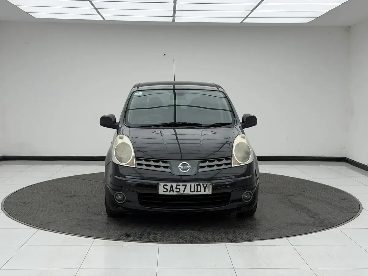 Used Nissan Note Tekna 110 HP (80 kW) 2007 Black Hatchback