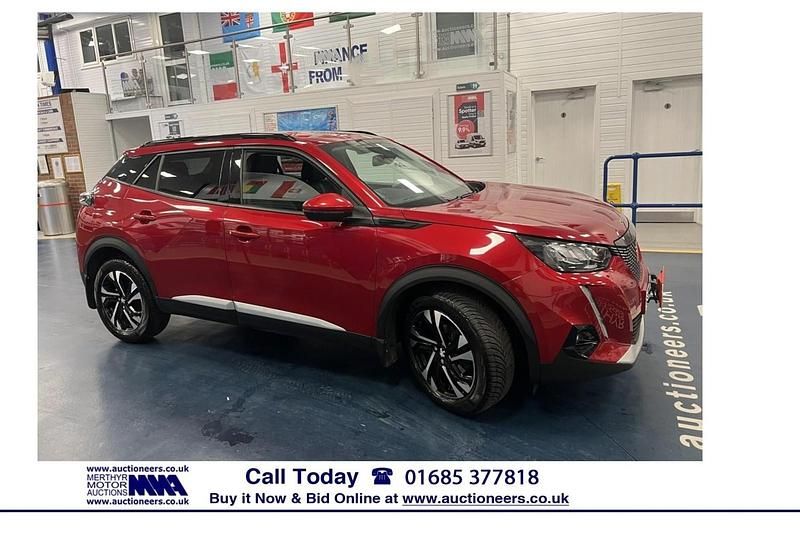 Used Peugeot 2008 Allure Premium 110 HP (80 kW) 2021 Red SUV