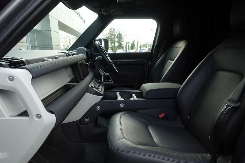 Used Land Rover Defender SE 2023 Grey SUV