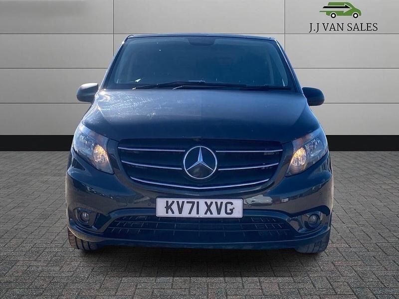 Used Mercedes Vito Premium 140 HP (102 kW) 2021 Grey Van