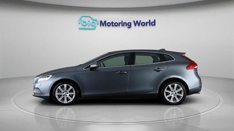 Used Volvo V40 Inscription 152 HP (111 kW) 2019 Grey Hatchback