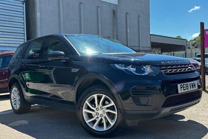 Black Used 2018 Land Rover Discovery Sport SE SUV | £11,900 (Good price) - Image 1/1