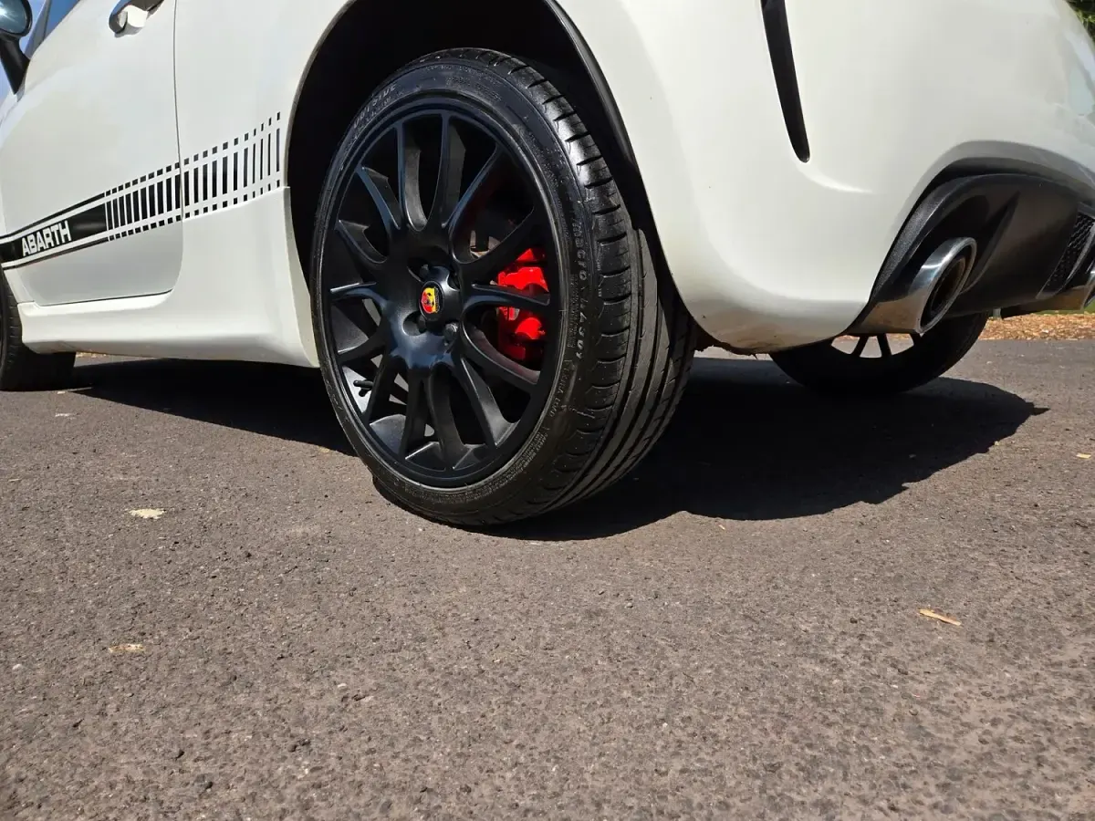 Used Abarth 595 165 HP (121 kW) 2016 White Hatchback