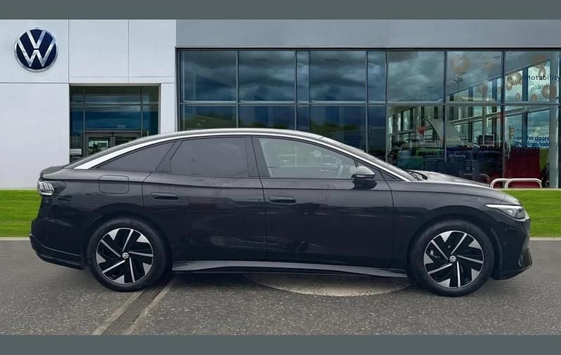 New VW ID.7 Pro 210 kW (286 HP) 2026 Black Hatchback