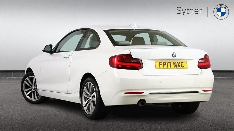 Used BMW 218 Sport Line 150 HP (110 kW) 2017 White Coupe