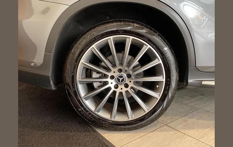 Used Mercedes GLC220 AMG Line Premium 191 HP (140 kW) 2022 Grey SUV