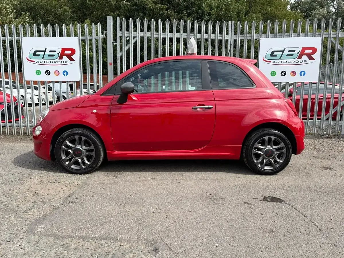 Used Fiat 500 S 69 HP (50 kW) 2016 Red Hatchback