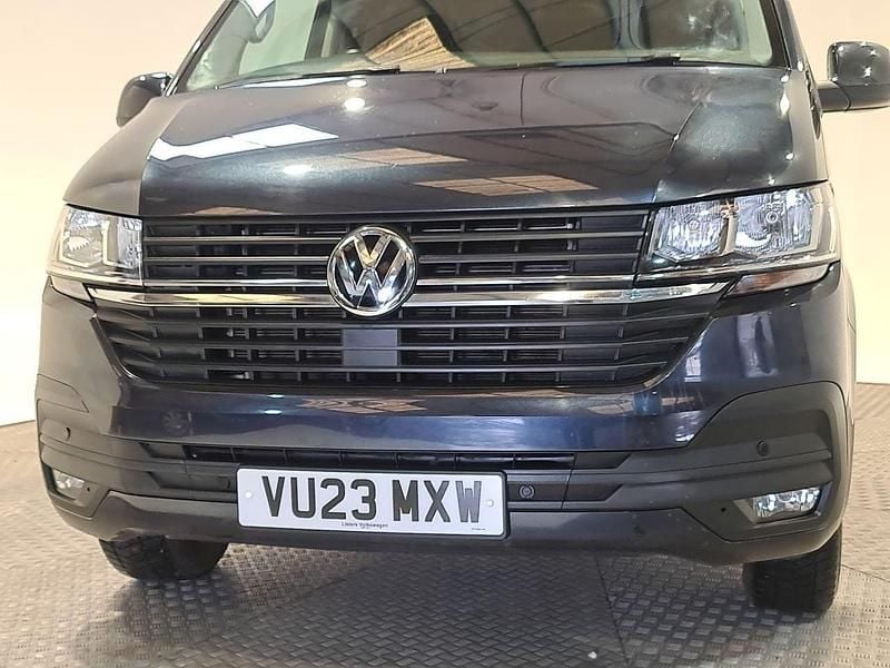 Used VW Transporter Highline 110 HP (80 kW) 2023 Blue Van