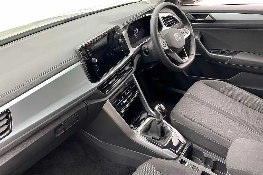 Used VW T-Roc 110 HP (80 kW) 2024 SUV