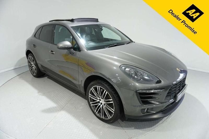 Used Porsche Macan 258 HP (189 kW) 2015 Grey SUV