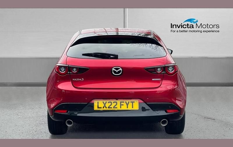 Used Mazda 3 Inclusive 183 HP (134 kW) 2022 Red Hatchback