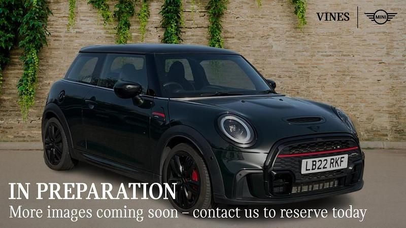 Used Mini John Cooper Works Hatch 231 HP (169 kW) 2022 Green Hatchback