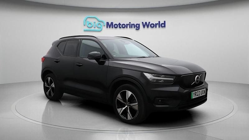 Black Used 2022 Volvo XC40 Plus SUV | £20,700 (Good price) - Image 1/4
