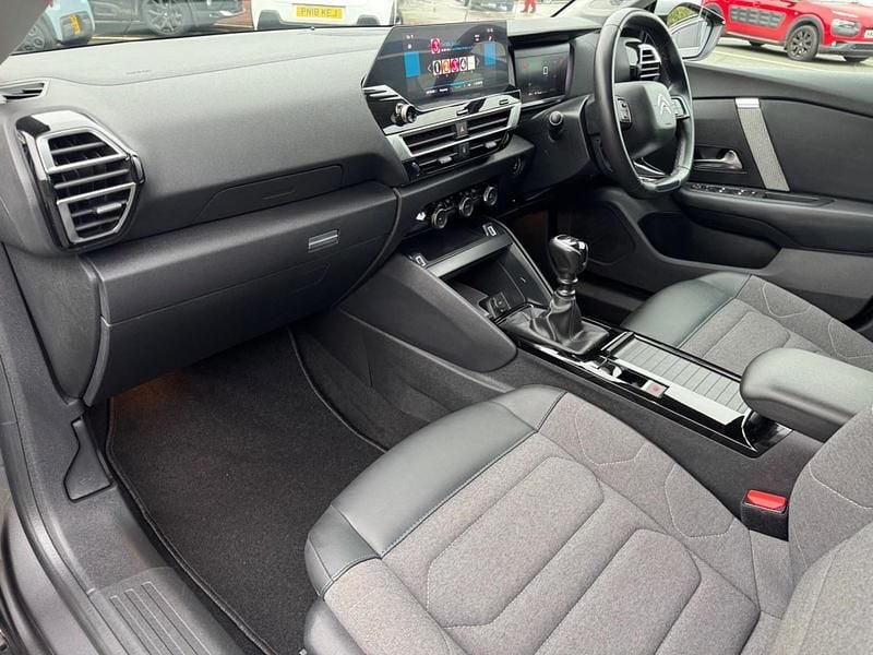 Used Citroën C4 PureTech 129 HP (94 kW) 2022 Grey Hatchback