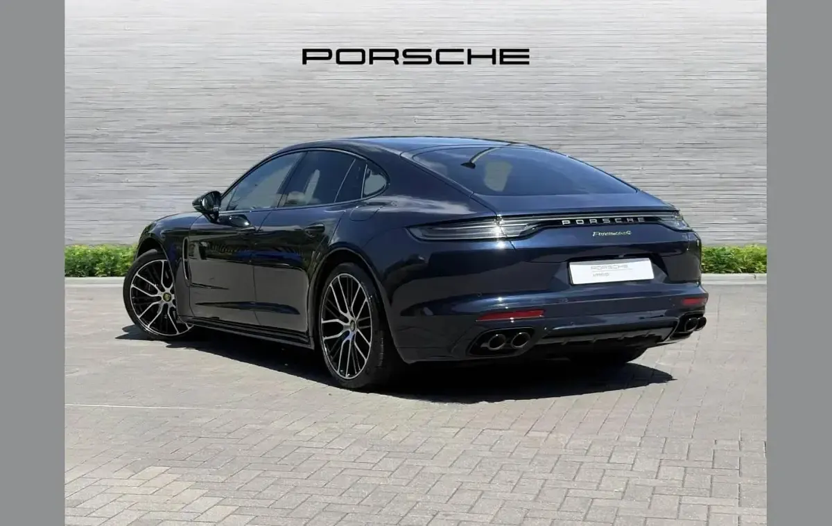 Used Porsche Panamera 4 E-Hybrid Platinum Edition 456 HP (335 kW) 2023 Blue Hatchback