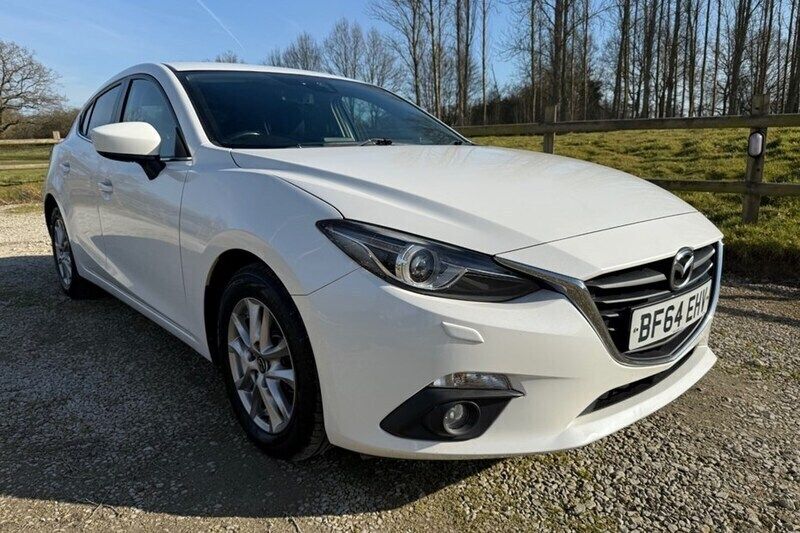 White Used 2014 Mazda 3 Hatchback | £3,695 (Fair price) - Image 1/1