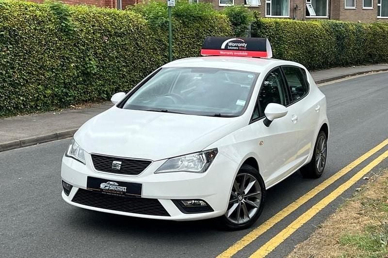 White Used 2015 Seat Ibiza I-Tech Hatchback | £3,650 (Good price) - Image 1/1