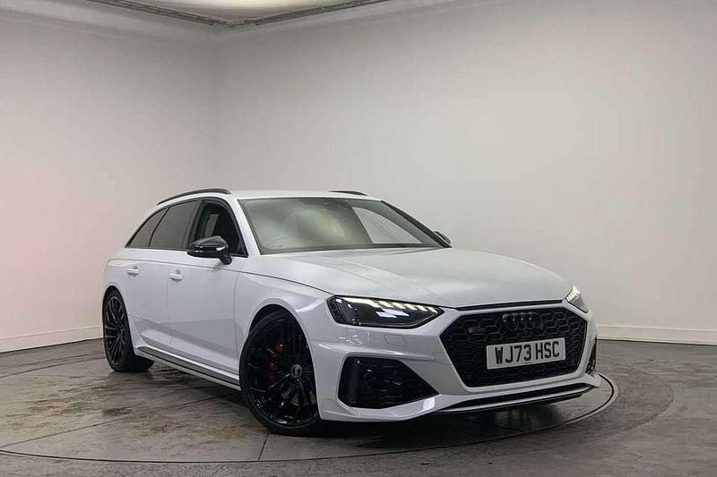 White Used 2023 Audi RS4 Design Estate | £63,900 (Expensive) - Image 1/4
