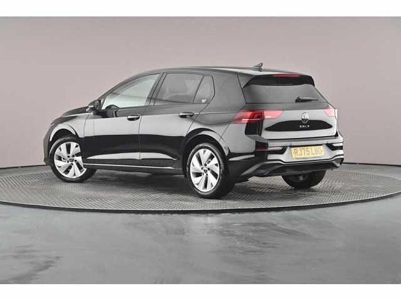 Used VW Golf VIII 150 HP (110 kW) 2025