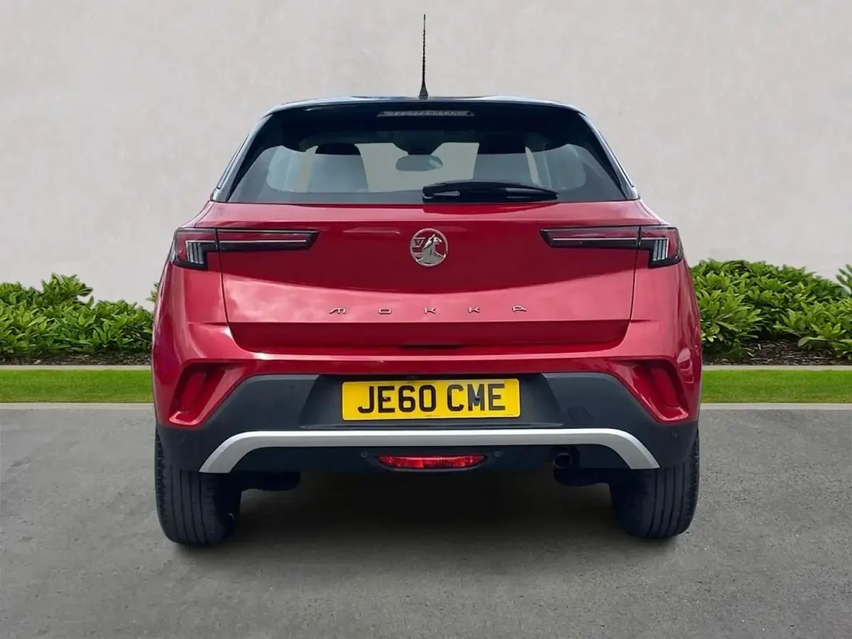 Second-hand Vauxhall Mokka Edition 100 CP (73 kW) 2022 Roșu SUV