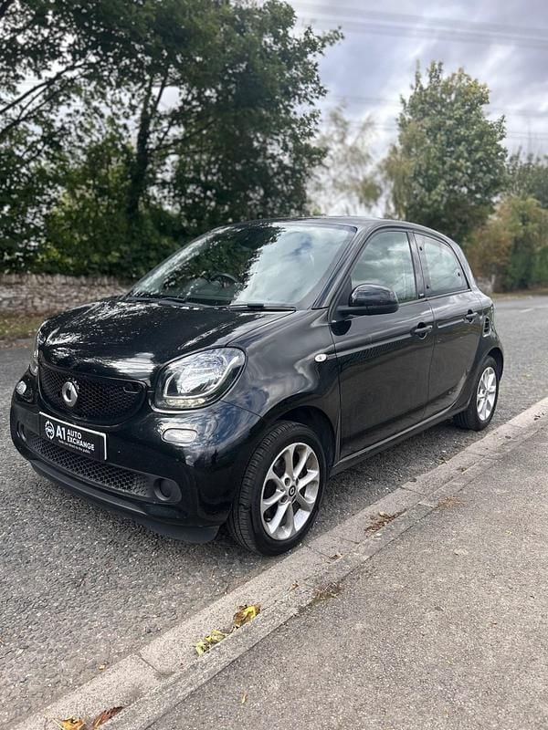 Used Smart ForFour Passion 2016 Black Hatchback