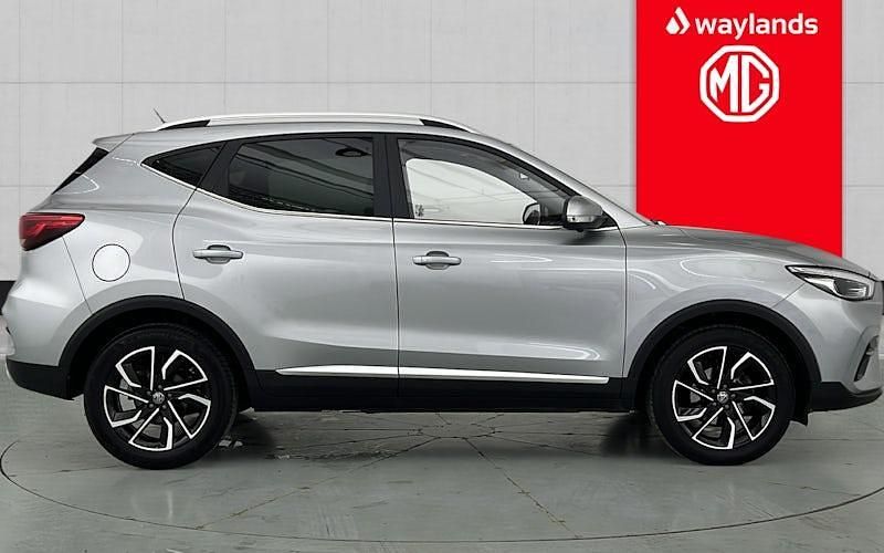 Used MG ZS Exclusive 111 HP (81 kW) 2023 Silver SUV